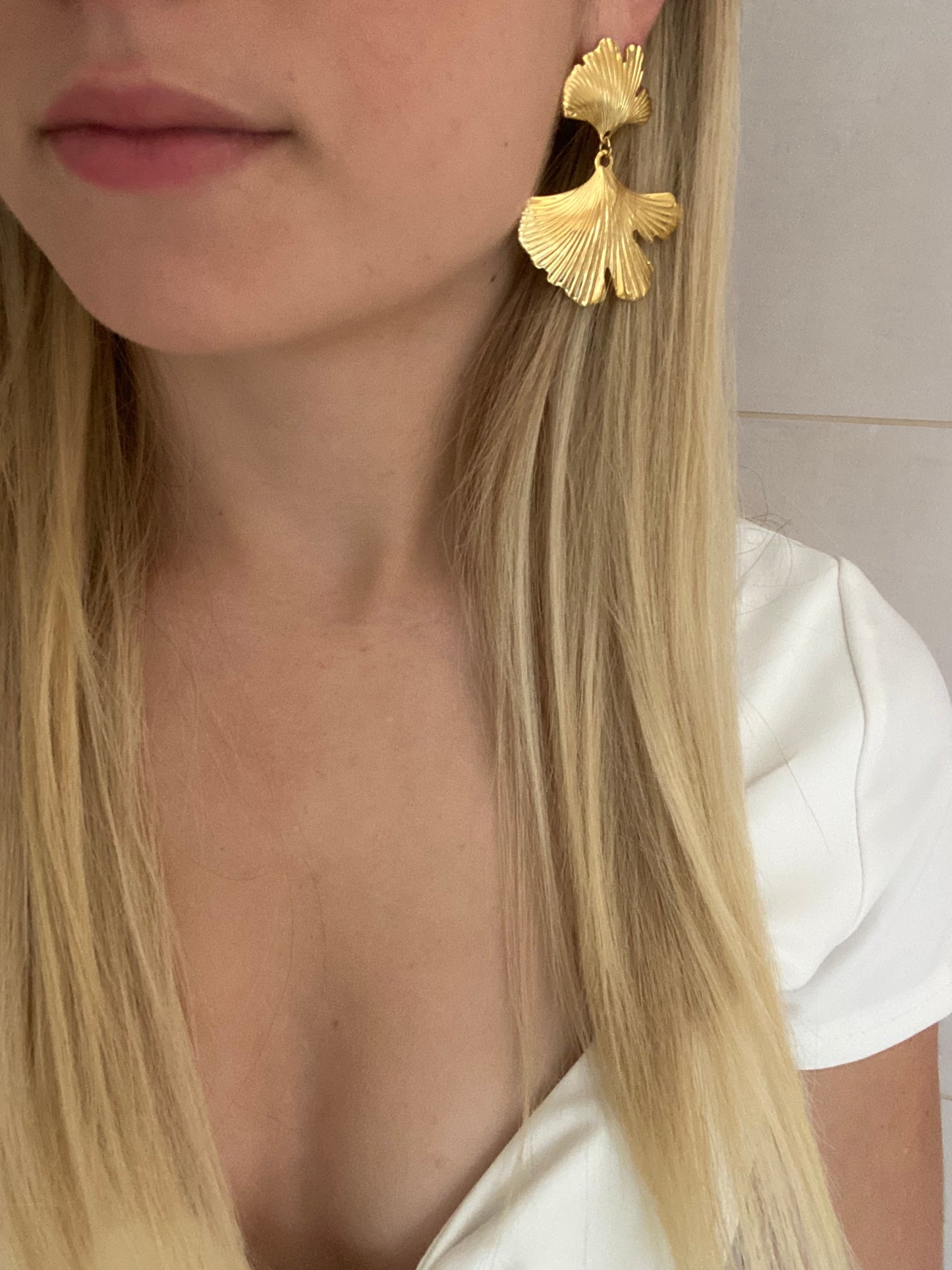 Boucle d'oreille double feuille