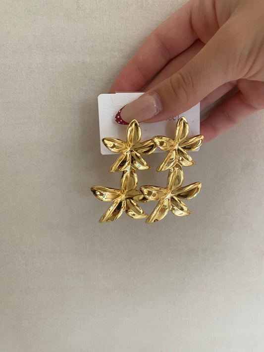 Boucle d'oreille double fleur